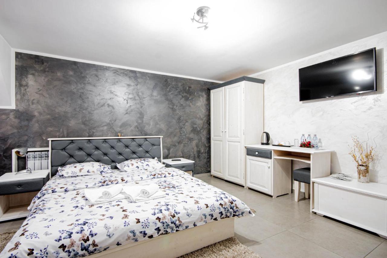 Cazare MOLDI - regim hotelier Câmpulung Moldovenesc Exterior foto